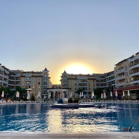 Royal Sun - Sunny Cove Apartment Pantai Sunny Bagian luar foto