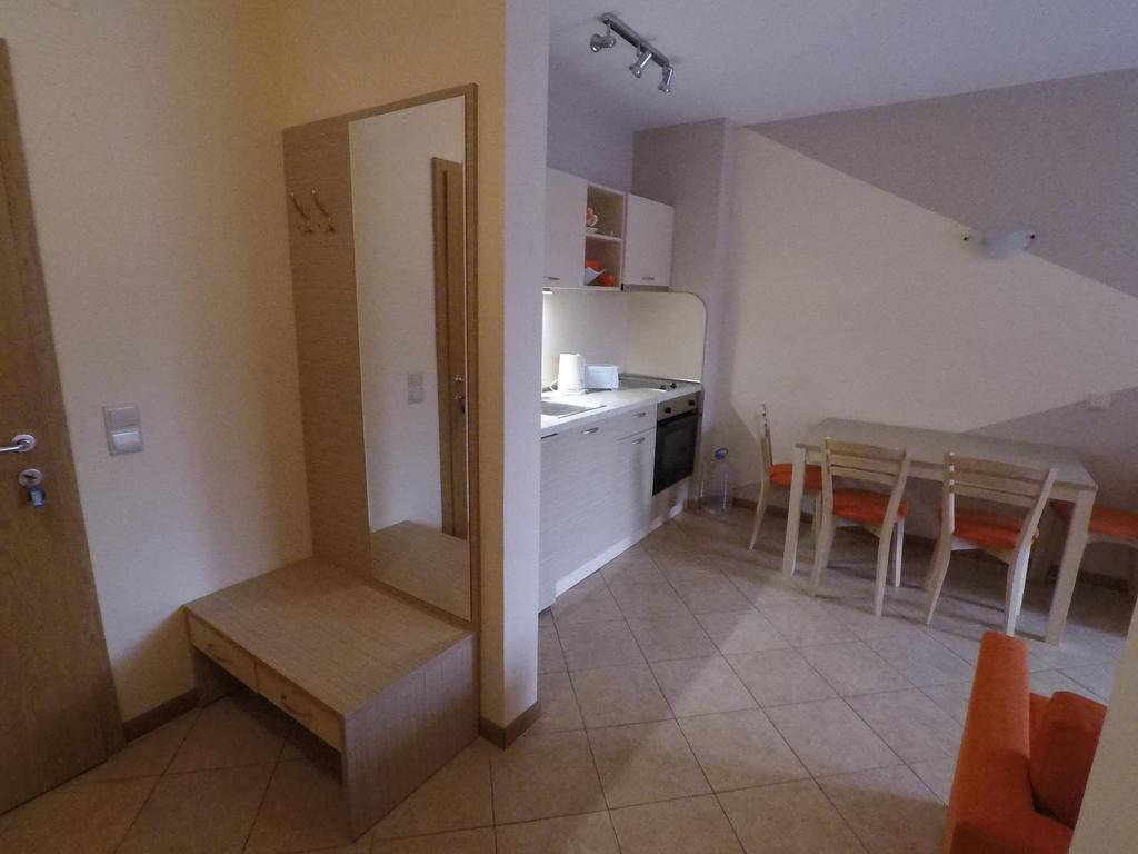 Royal Sun - Sunny Cove Apartment Pantai Sunny Bagian luar foto